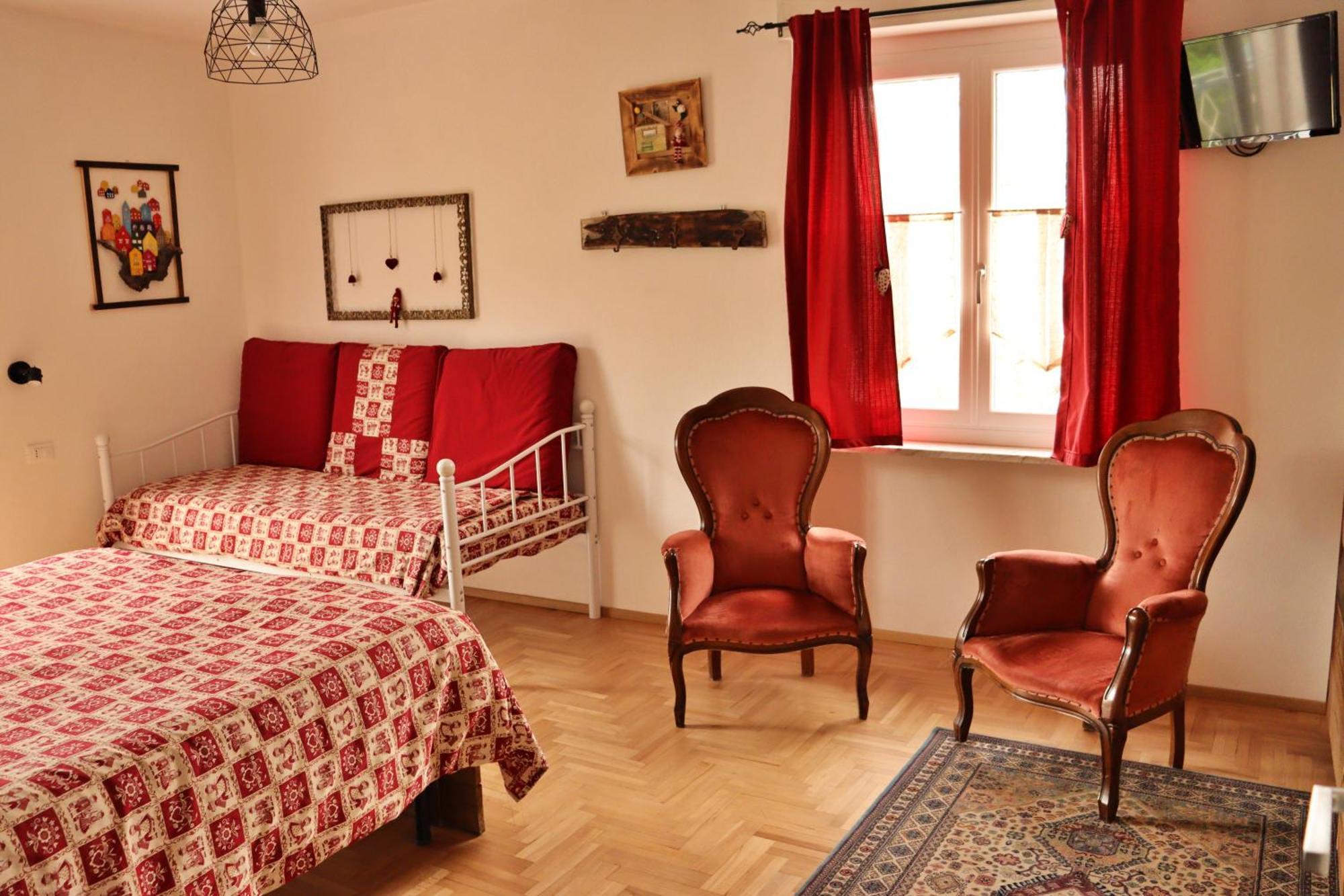 Aparthotel Lo Barbaboc Charvensod Esterno foto