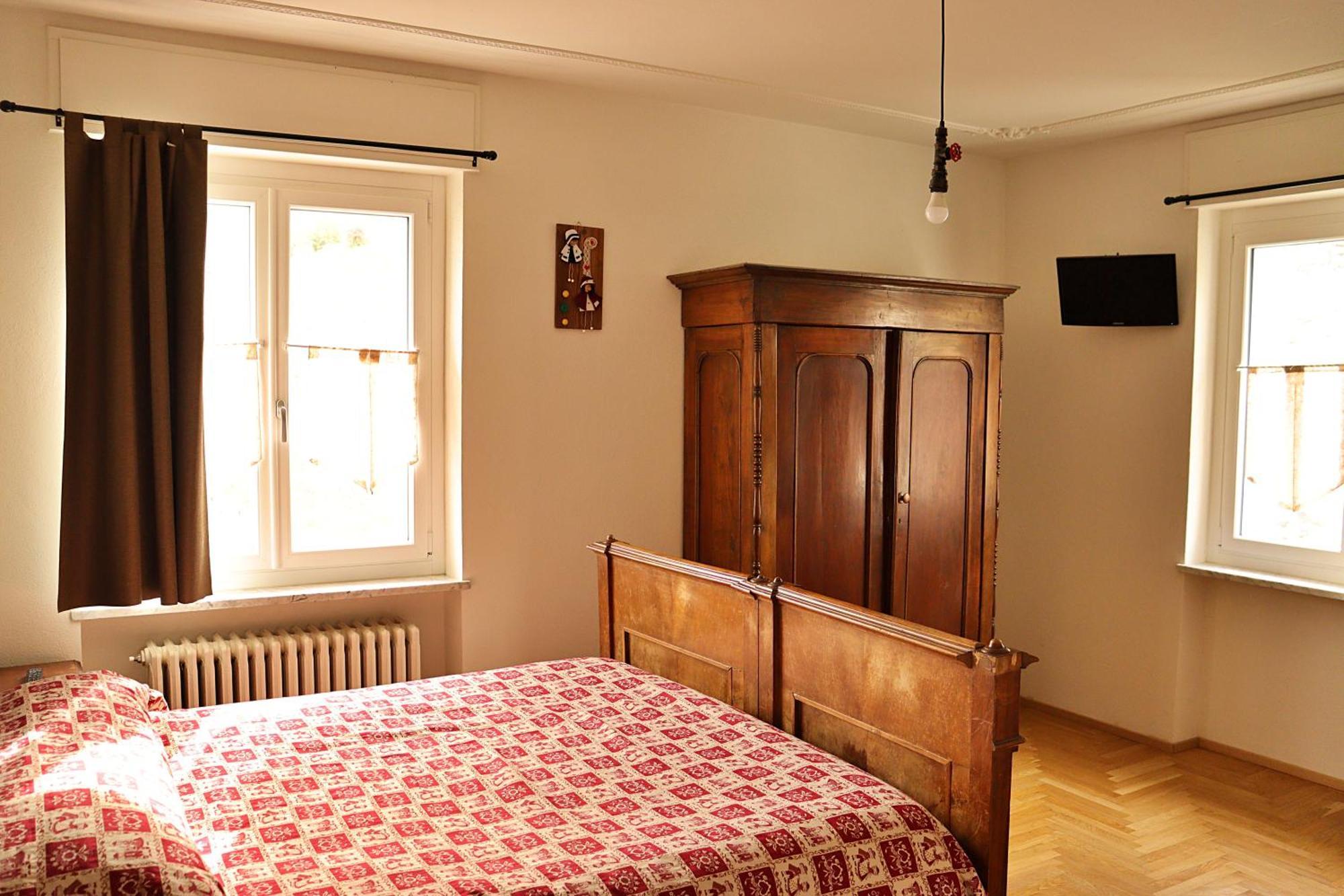 Aparthotel Lo Barbaboc Charvensod Esterno foto