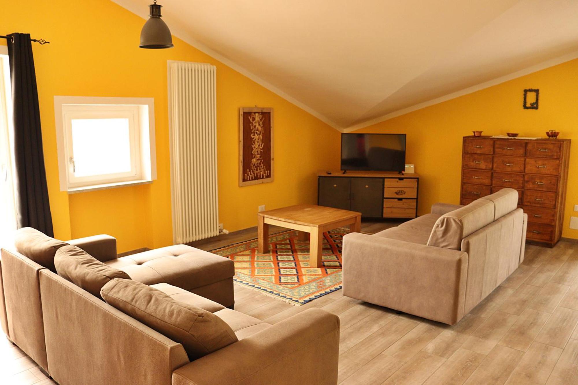 Aparthotel Lo Barbaboc Charvensod Esterno foto