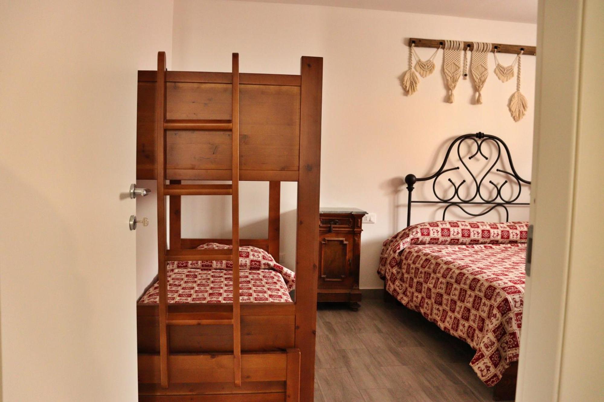 Aparthotel Lo Barbaboc Charvensod Esterno foto